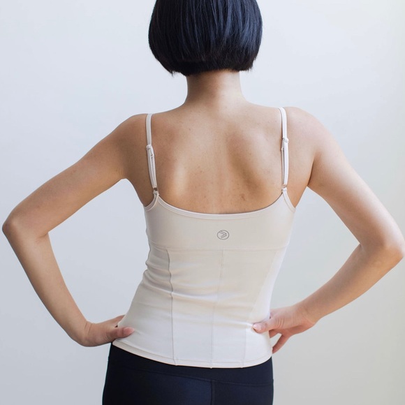 SAVVI | Cora Tank Top - Picture 2 of 9